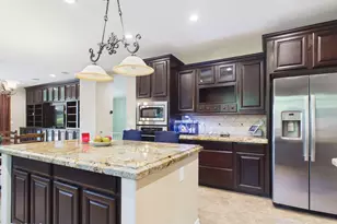 2567 E Penedes Dr, Gilbert, AZ 85298 - Photo 2