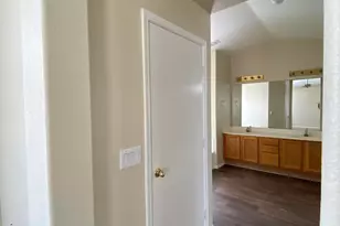 13701 N 82nd Ave, Peoria, AZ 85381 - Photo 12