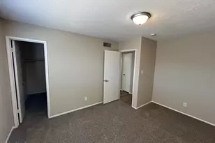 4335 E Nancy Ln, Phoenix, AZ 85042 - Photo 12