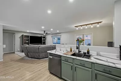 2049 E Shetland Drive, San Tan Valley, AZ 85140 - Photo 10