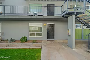 7141 N 16th St, Phoenix, AZ 85020 - Photo 2