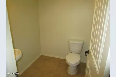 3449 S Falcon Drive, Gilbert, AZ 85297 - Photo 10