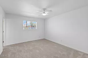 26 W Erie Dr, Tempe, AZ 85282 - Photo 24