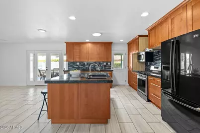 26 W Erie Drive, Tempe, AZ 85282 - Photo 12