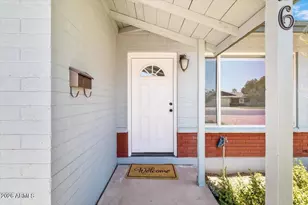 26 W Erie Dr, Tempe, AZ 85282 - Photo 6