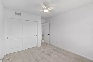 26 W Erie Dr, Tempe, AZ 85282 - Photo 18