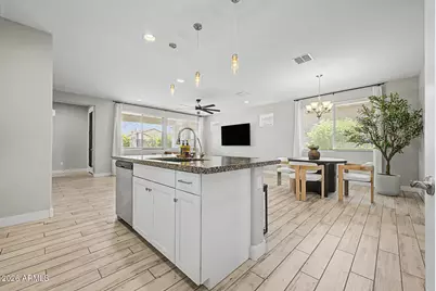 17455 W Bloomfield Road, Surprise, AZ 85388 - Photo 14