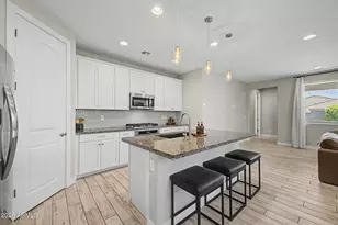 17455 W Bloomfield Rd, Surprise, AZ 85388 - Photo 10