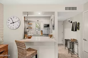 4800 N 68th St, Scottsdale, AZ 85251 - Photo 8