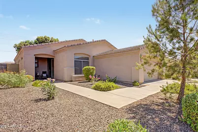 3901 E Carter Drive, Phoenix, AZ 85042 - Photo 2