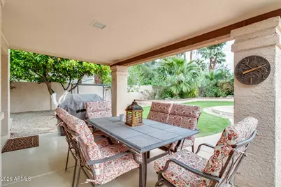 10675 E Cinnabar Avenue, Scottsdale, AZ 85258 - Photo 40