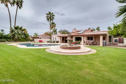 10675 E Cinnabar Avenue, Scottsdale, AZ 85258 - Photo 46