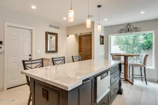 10675 E Cinnabar Ave, Scottsdale, AZ 85258 - Photo 20