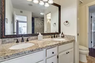 10675 E Cinnabar Ave, Scottsdale, AZ 85258 - Photo 30