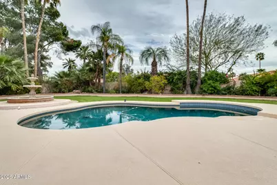 10675 E Cinnabar Avenue, Scottsdale, AZ 85258 - Photo 48