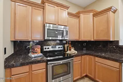 6446 W Maya Way, Phoenix, AZ 85083 - Photo 22