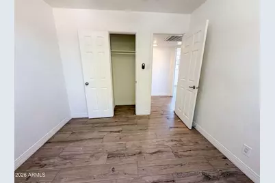 4505 W Clarendon Avenue, Phoenix, AZ 85031 - Photo 4
