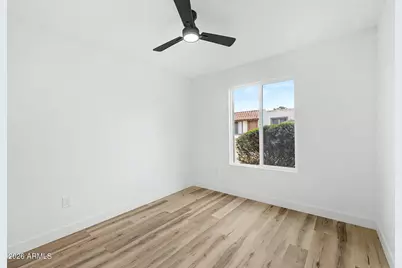 4650 W Tuckey Lane, Glendale, AZ 85301 - Photo 10
