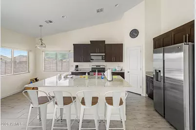 10997 W Cambria Circle, Arizona City, AZ 85123 - Photo 12