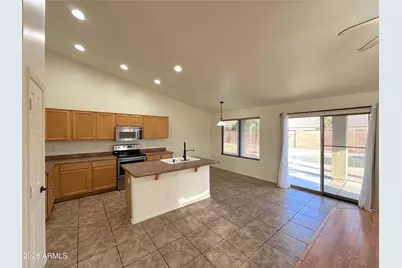 8621 E Olla Avenue, Mesa, AZ 85212 - Photo 10