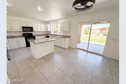1371 N Concord Avenue, Chandler, AZ 85225 - Photo 2
