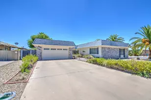 10925 W Hibiscus Dr, Sun City, AZ 85373 - Photo 4