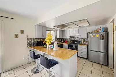 7127 W Montebello Avenue, Glendale, AZ 85303 - Photo 8