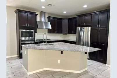 2263 S Agnes Lane, Gilbert, AZ 85295 - Photo 2