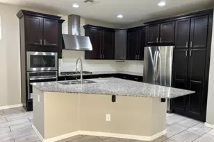 2263 S Agnes Ln, Gilbert, AZ 85295 - Photo 2