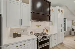 9034 E Helm Dr, Scottsdale, AZ 85260 - Photo 8