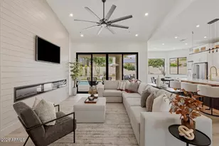 9034 E Helm Dr, Scottsdale, AZ 85260 - Photo 12