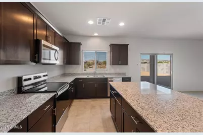 2428 S 246th Lane, Buckeye, AZ 85326 - Photo 6