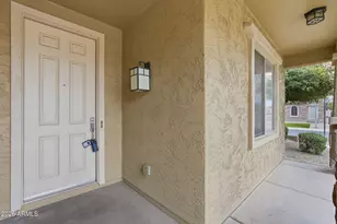 4081 S Pinnacle Pl, Chandler, AZ 85249 - Photo 4