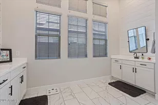 21147 W Hillcrest Blvd, Buckeye, AZ 85396 - Photo 16