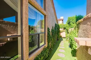 9745 N 80th Pl, Scottsdale, AZ 85258 - Photo 4