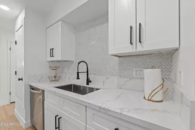 14214 N 36th Avenue, Phoenix, AZ 85053 - Photo 16
