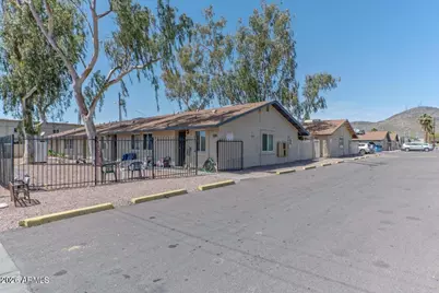 936 W Mountain View Road #1, Phoenix, AZ 85021 - Photo 2