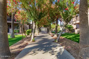 17017 N 12th St, Phoenix, AZ 85022 - Photo 10