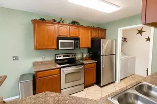 17017 N 12th St, Phoenix, AZ 85022 - Photo 12