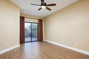 8331 E Cactus Wren Rd, Scottsdale, AZ 85250 - Photo 16