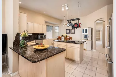 8978 E Wood Drive, Scottsdale, AZ 85260 - Photo 22