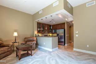 2211 E Camelback Rd, Phoenix, AZ 85016 - Photo 8
