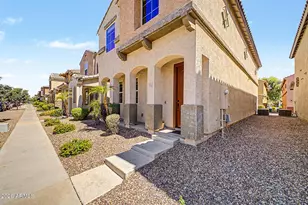 7773 W Bonitos Dr, Phoenix, AZ 85035 - Photo 2