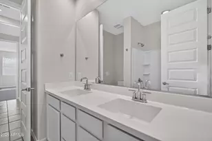3737 S 64th Ln, Phoenix, AZ 85043 - Photo 32