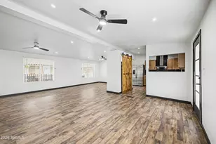 8601 N 71st Ave, Glendale, AZ 85301 - Photo 8