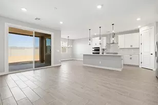 310 W Flatiron Trail, Apache Junction, AZ 85120 - Photo 12