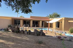 2102 E Alameda Dr, Tempe, AZ 85282 - Photo 48