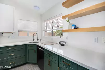 927 W Grand Caymen Drive, Gilbert, AZ 85233 - Photo 14