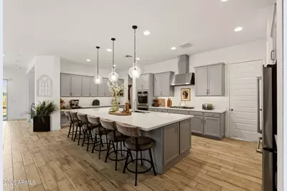 5660 N 85th Drive, Glendale, AZ 85305 - Photo 10