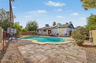 2815 W Villa Rita Dr, Phoenix, AZ 85053 - Photo 26